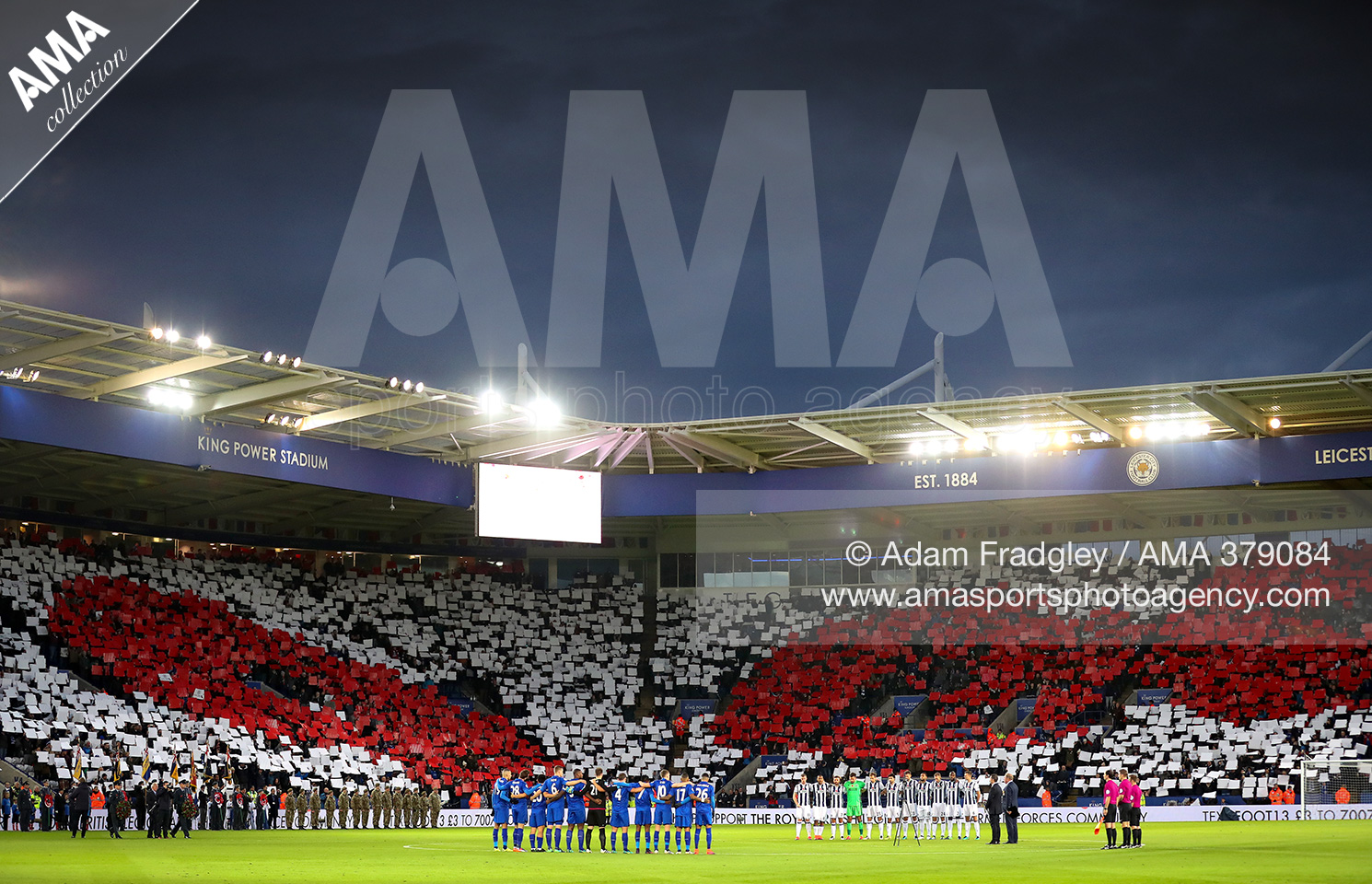 30 September 2016 - UEFA Europa League Group A - Manchester United v FC Zorya Luhansk - Chris Smalling of Manchester United holds the commemorative pennant 372713