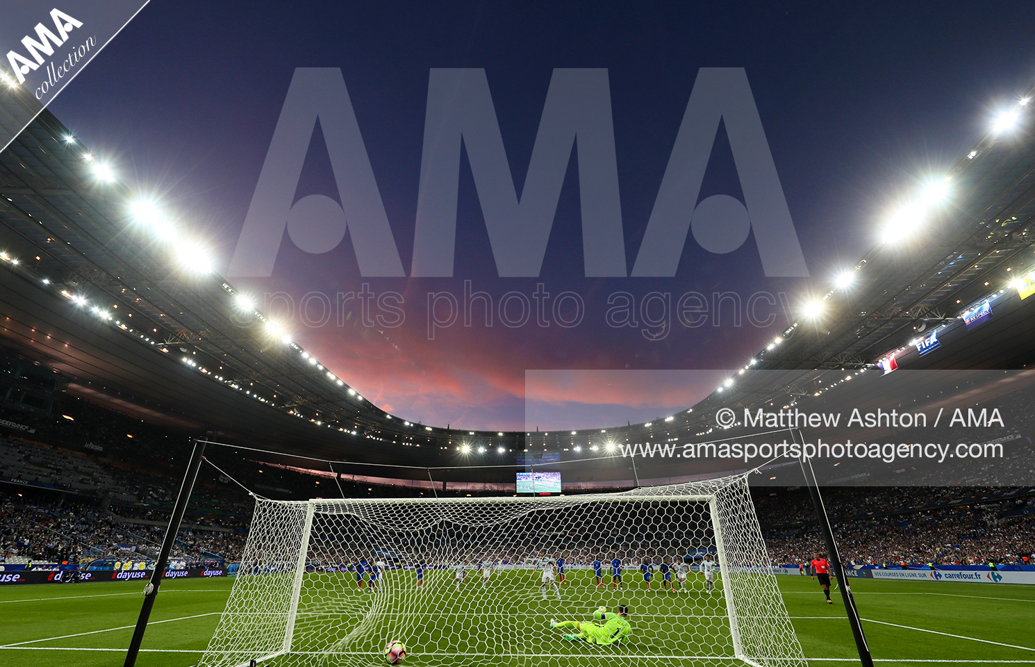 04 September 2016 - International Friendly - England U20 v Brazil U20 - Blurred image of Nike Ordem Match ball 368808