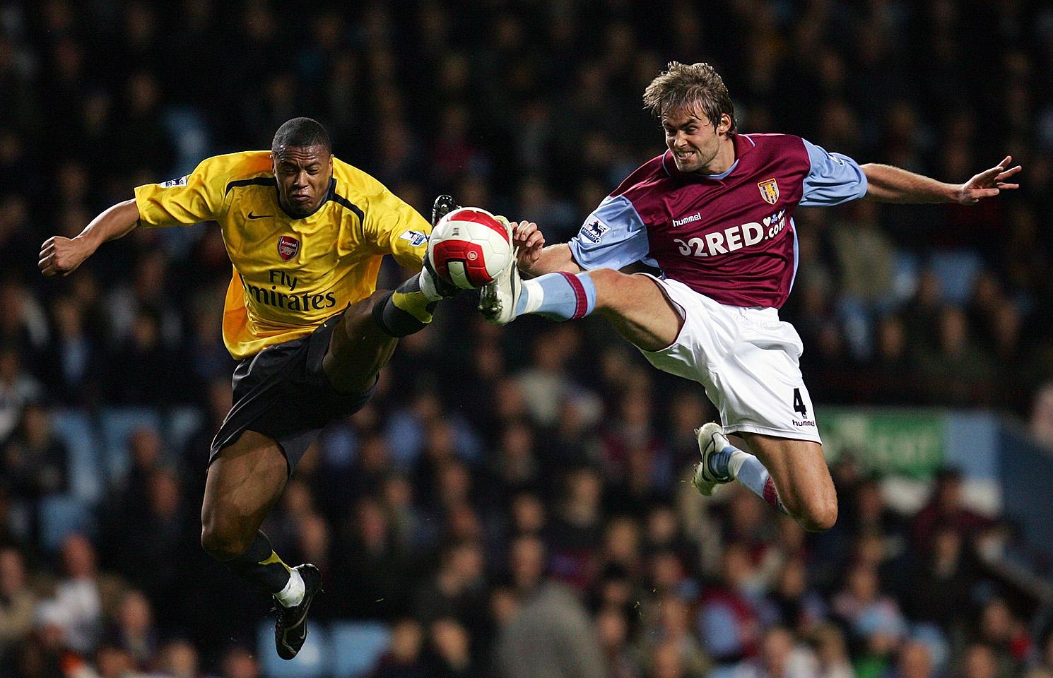 14 03 2007 - Barclays Premier League - Aston Villa v Arsenal : Julio Baptista of Arsenal and Olof Mellberg of Aston Villa